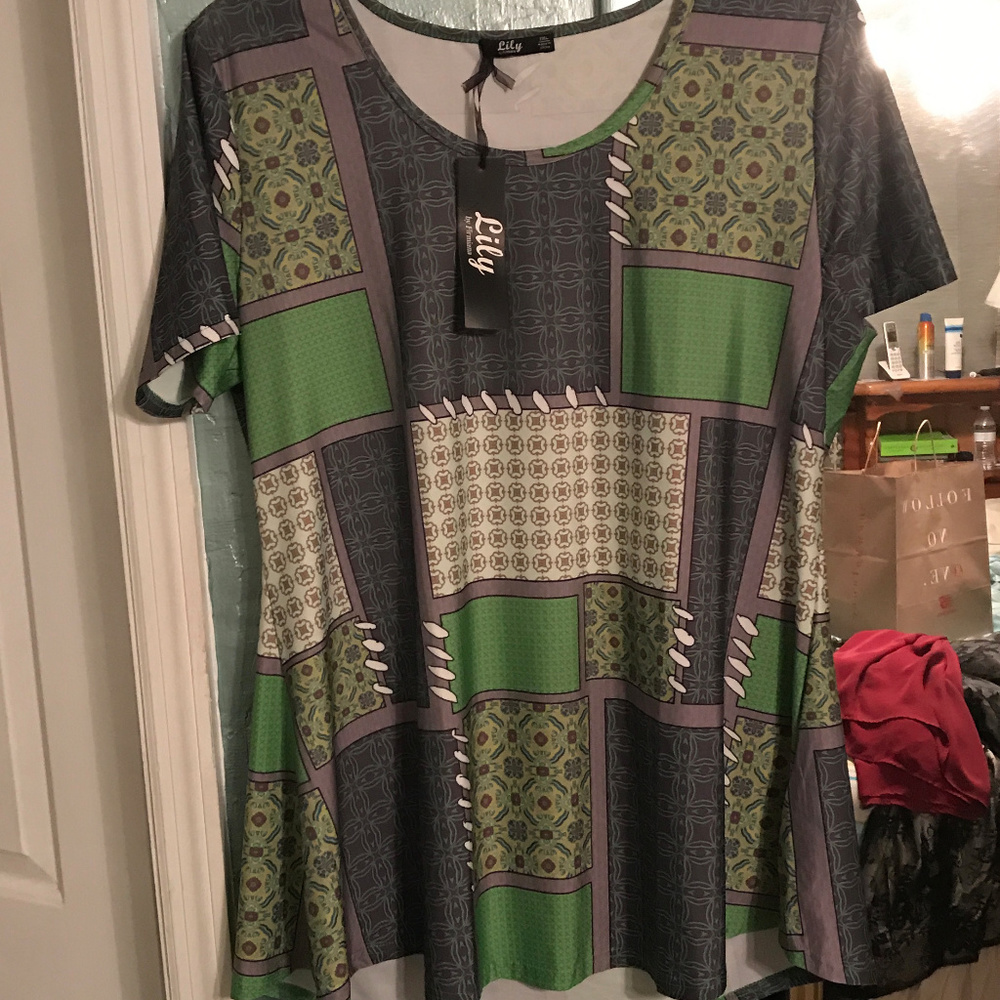 NEW Green / Gray Patchwork Tunic